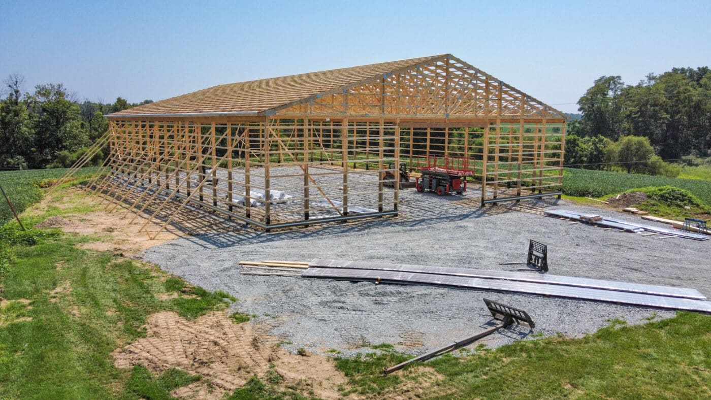 roof trusses constructed for 24x24 barndomnium kit