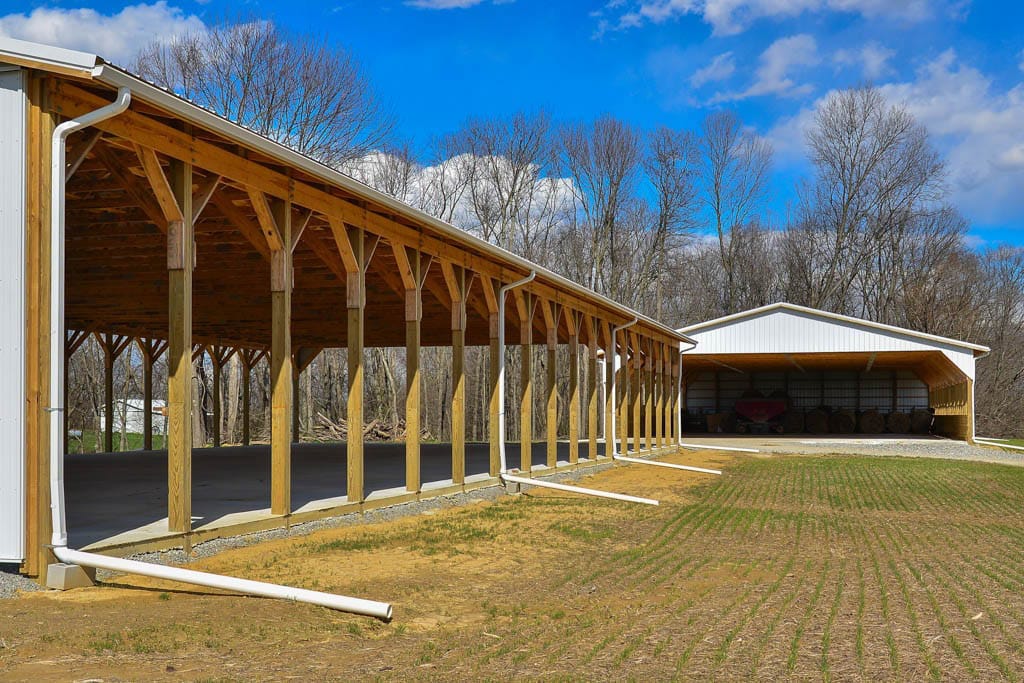 40x90 agricultural pole barn