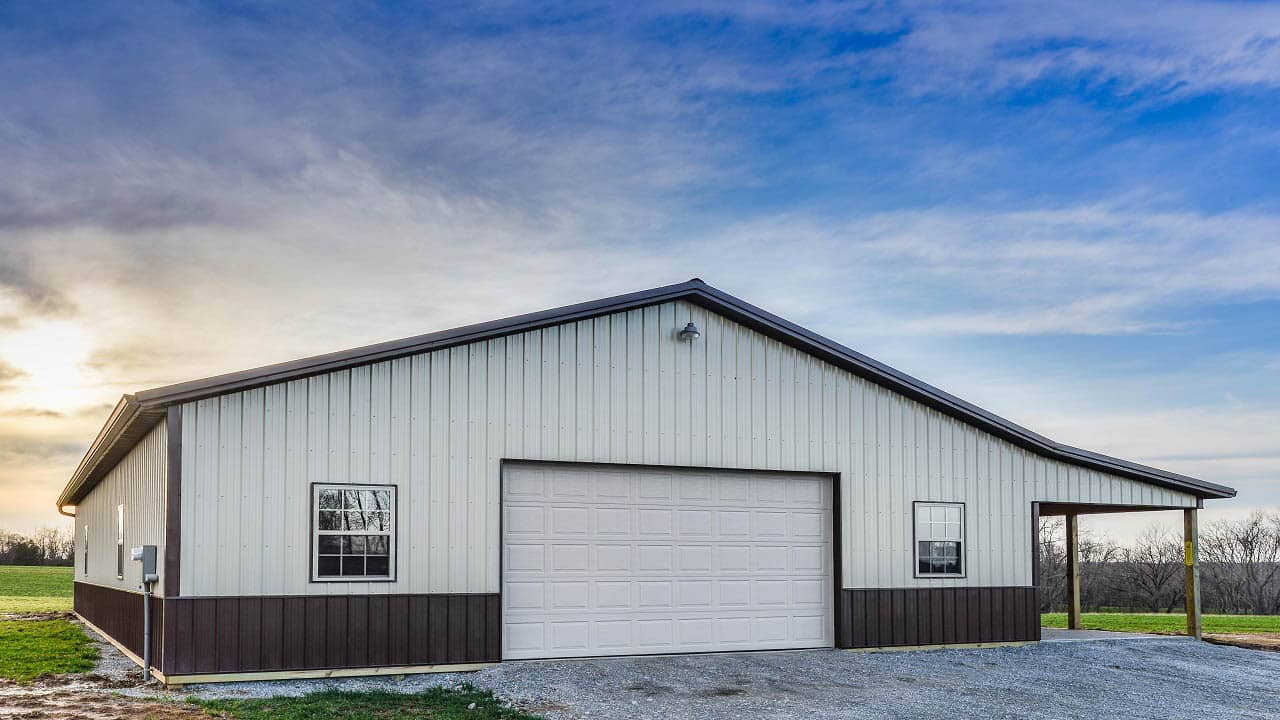 40x90 agricultural pole barns