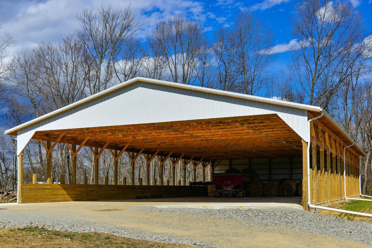 80x120 agricultural pole barn