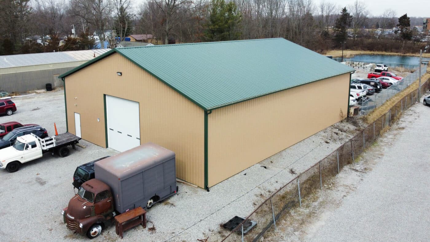 Commercial Pole Barns for Your Business | CMT Components