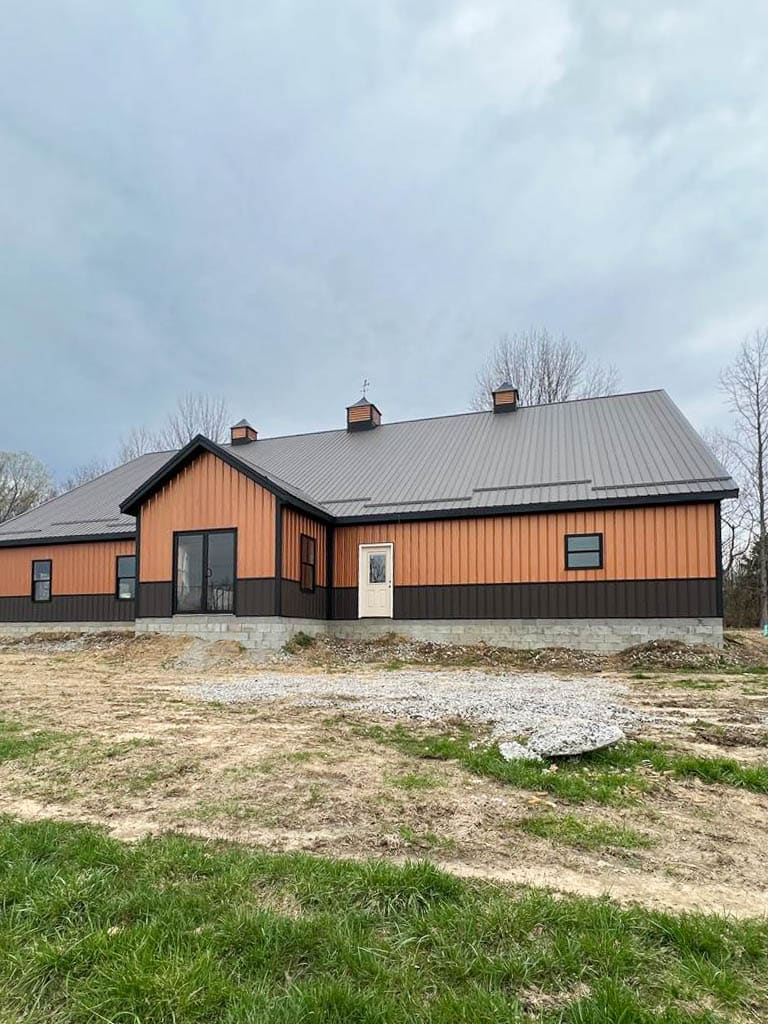 Customize Your 80x200 Commercial Pole Barn