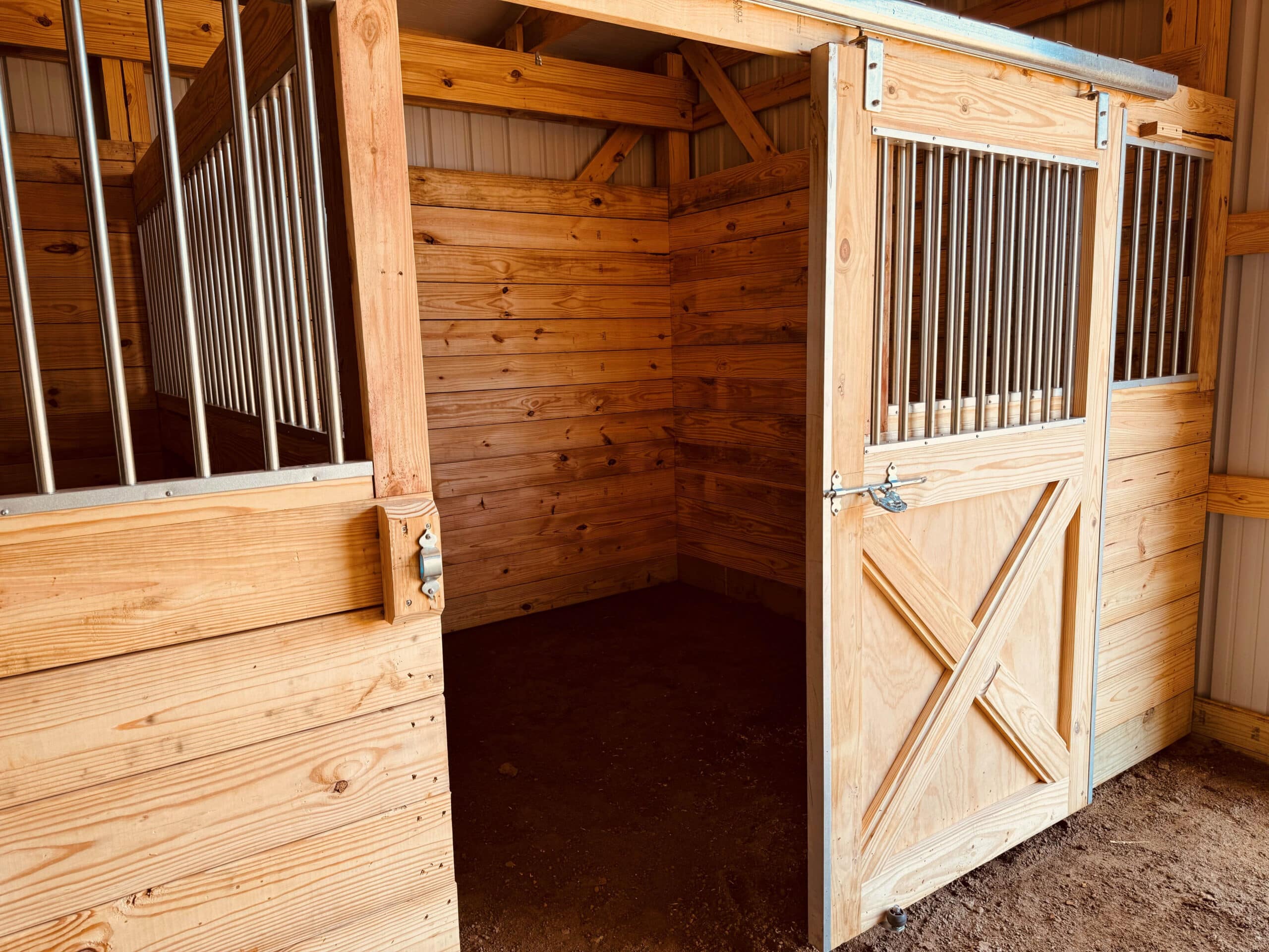60x80 agricultural pole barn kits customizable options